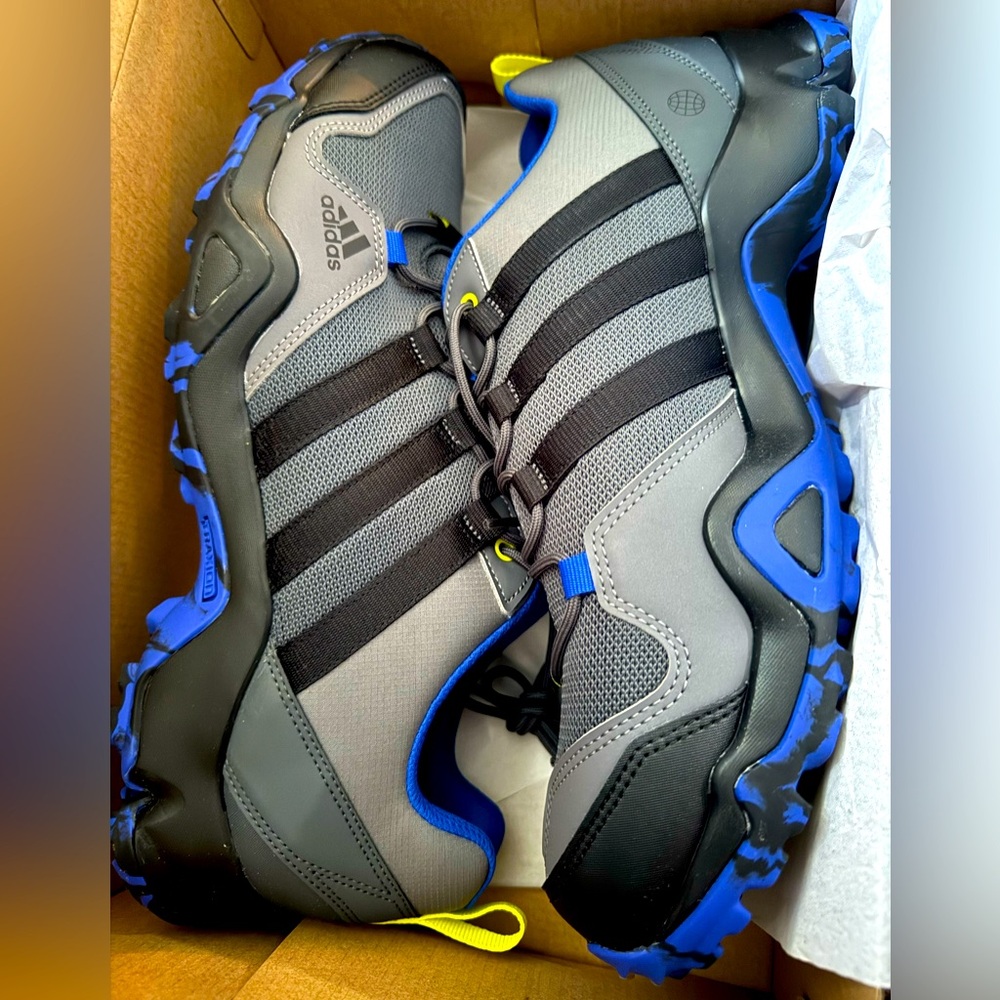 Adidas GX8464